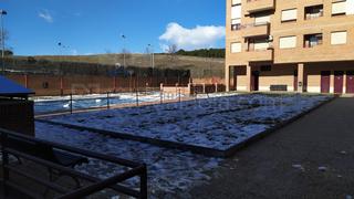 Local commercial  Holanda. Merendero insonorizado con cocina y chimenea en logroño.