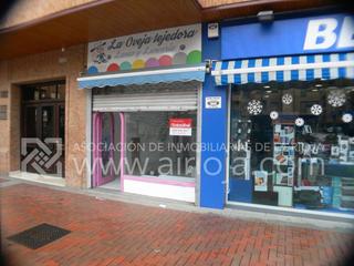 Location Local commercial  Logroño - avenida pérez galdós. Local comercial junto a perez galdos preparado