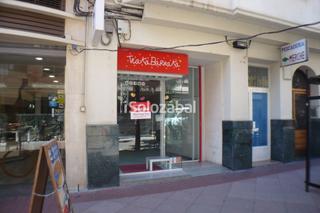 Location Local commercial  Logroño - calle doctores castroviejo. Zona peatonal y comercial. completamente acondicionado. paseo de