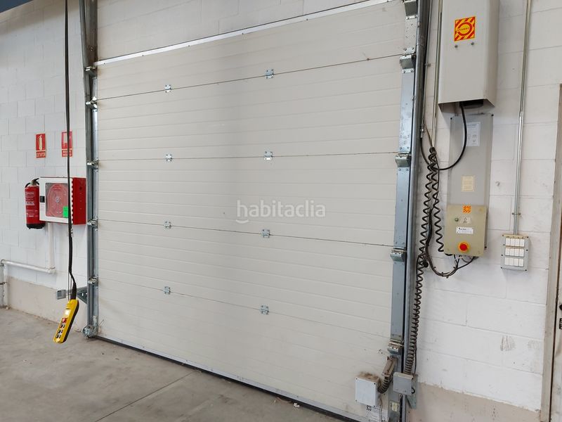 Foto f2b37bd0-18c4-4a35-a07e-8624d60642c4. Fabrikhalle in La Portalada - Varea Logroño