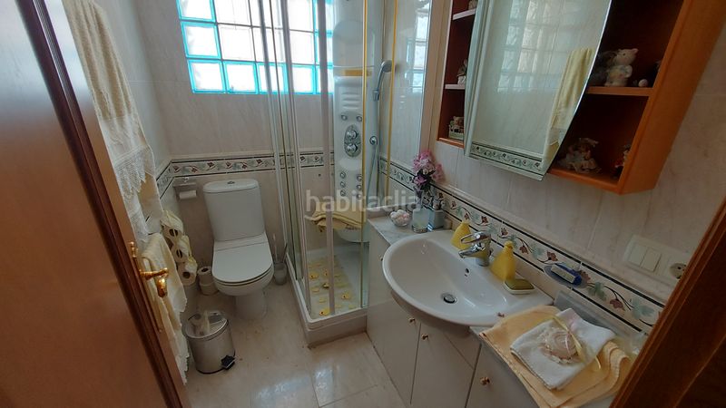 Foto c94c743f-b06d-436d-80a9-861ac91e4a38. Casa a Lardero