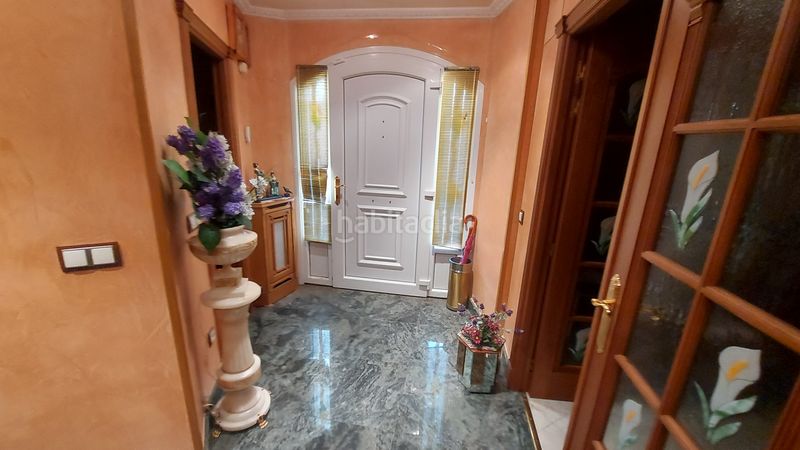 Foto d4c2134a-661d-45f2-b994-eca50a24b6eb. Casa a Lardero