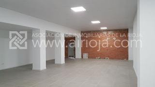 Location Local commercial  Logroño - calle estambrera. Local en alquiler residencial mercedes en cascajos en logroño.