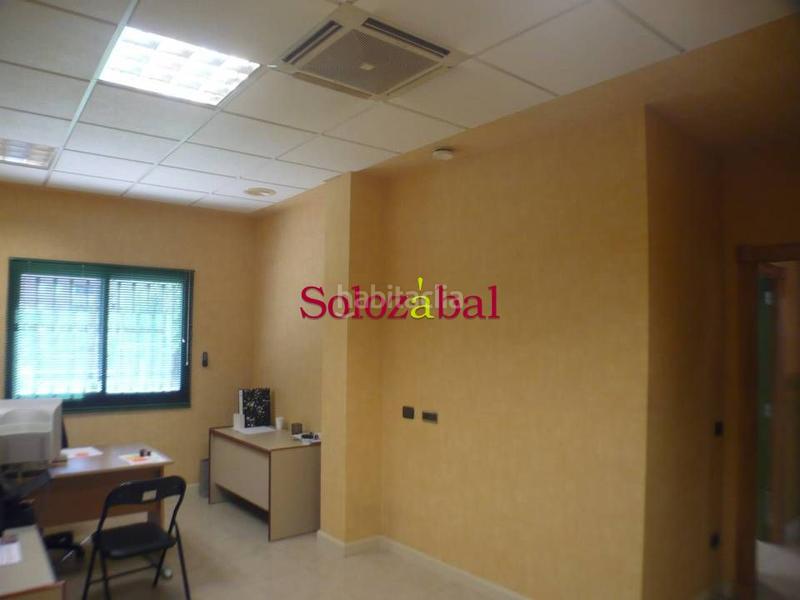 Foto c709c5ba-269d-4e45-b06e-2a1a0c66979a. Alquiler local comercial local preparado para oficinas y acceso con vado . en Logroño