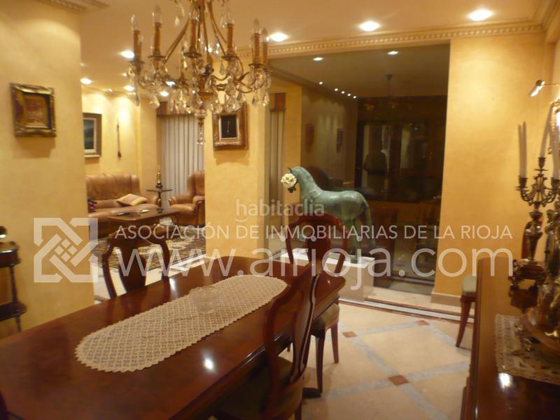 Foto 0fb690e8-88cb-4f43-9866-ef5cf3ef93d3. Haus mit heizung parking pool in Avenida Madrid Logroño