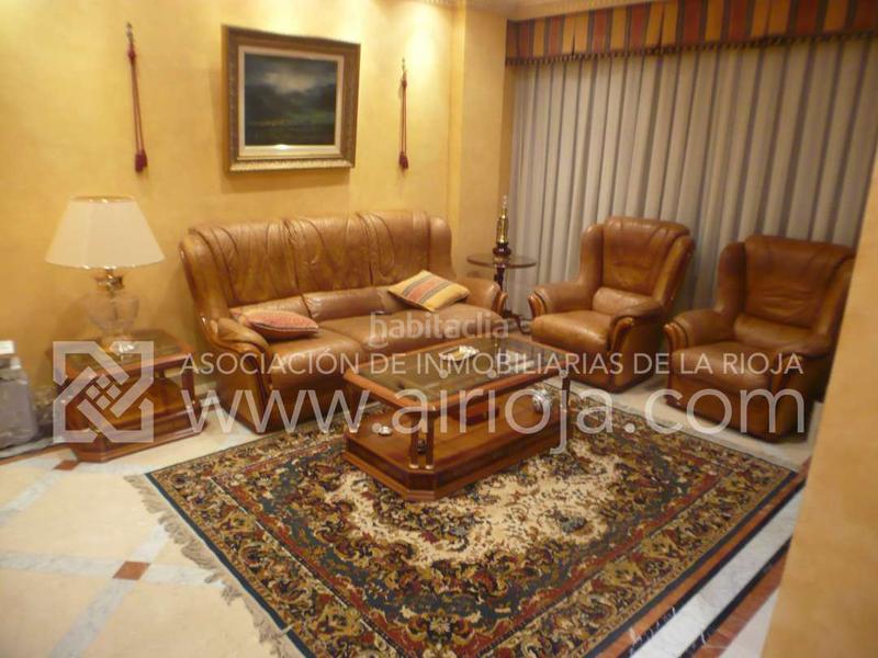 Foto 4c81107b-579f-48a5-92e5-b75247765b9a. Haus mit heizung parking pool in Avenida Madrid Logroño