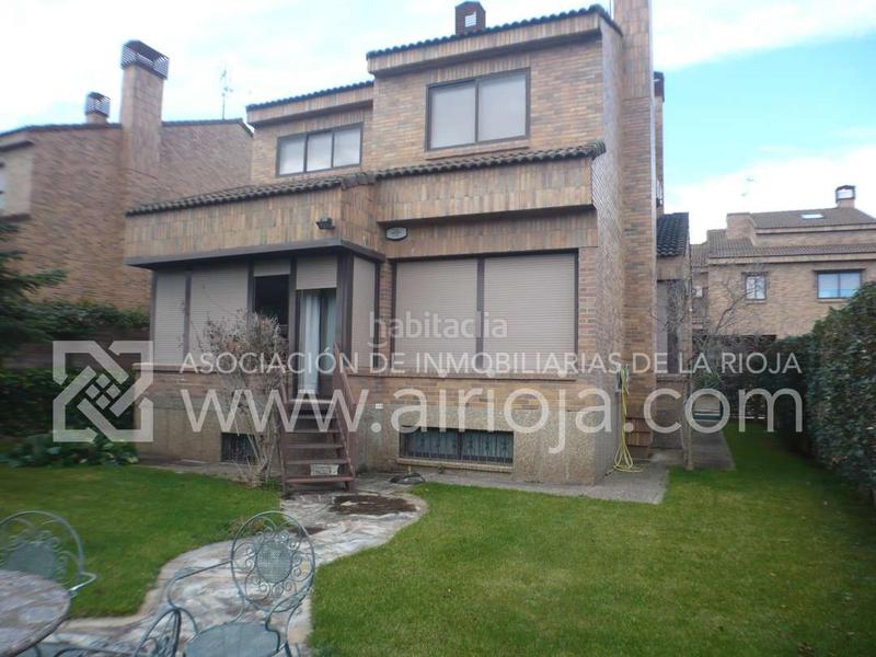 Foto 8c512459-3c14-4bbf-9918-2e94eb56f4ea. Haus mit heizung parking pool in Avenida Madrid Logroño