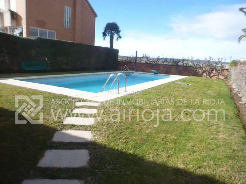 Foto b52f727b-494a-4ddc-9b87-d848ad9ace0c. Haus mit heizung parking pool in Avenida Madrid Logroño