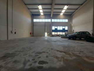 Nau industrial  Arrúbal - rivera. Nave para transporte en primera línea en polígono el sequero en