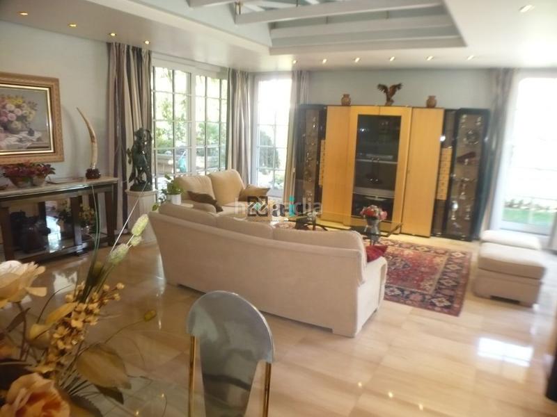 Foto 48cc1bc8-156b-4fca-bfae-4947500f4d25. Maison avec chauffage parking piscine dans Avenida Madrid Logroño