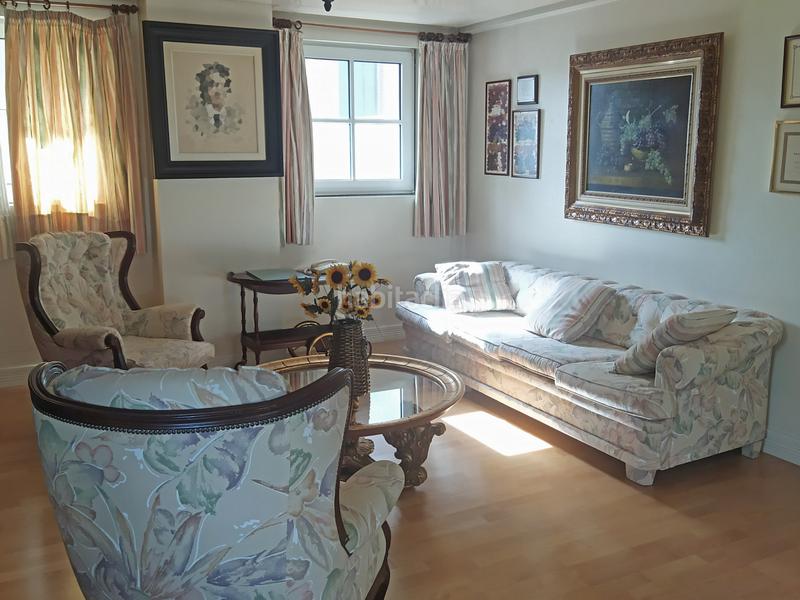 Foto 6659fbd1-0754-49fc-928c-01671d2dd2e0. Maison avec chauffage parking piscine dans Avenida Madrid Logroño