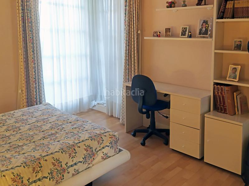 Foto 7f89d7b8-4a09-4986-b56d-84fc1fb747ea. Maison avec chauffage parking piscine dans Avenida Madrid Logroño