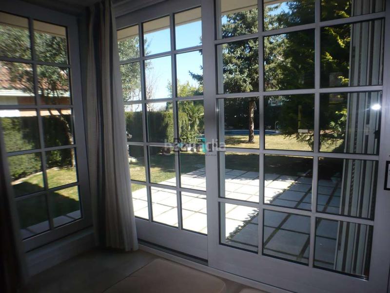 Foto 9cd38cae-10e8-4962-8dad-abb62f9b9412. Maison avec chauffage parking piscine dans Avenida Madrid Logroño