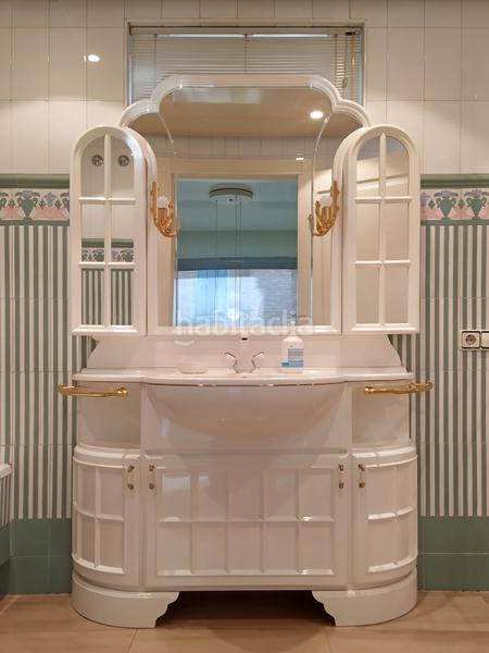 Foto d985c59b-edaf-4299-986e-2a8e57056958. Maison avec chauffage parking piscine dans Avenida Madrid Logroño