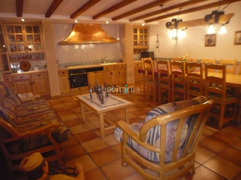 Foto f0296223-2876-4658-b960-279075a867c1. Maison avec chauffage parking piscine dans Avenida Madrid Logroño