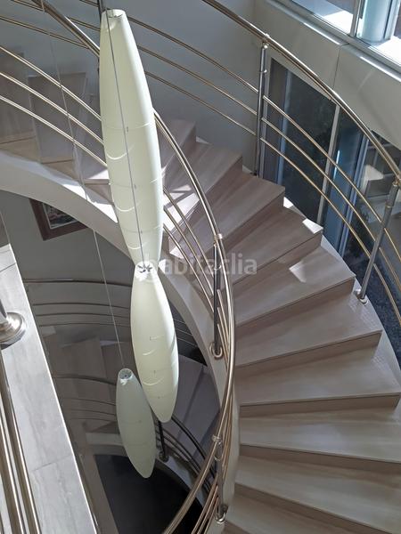 Foto f3ac5229-42c3-4aba-abcb-05a6d5070d71. Maison avec chauffage parking piscine dans Avenida Madrid Logroño