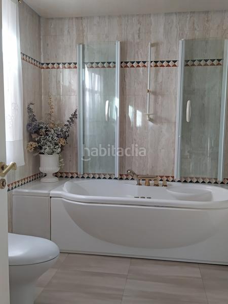 Foto fa59b903-47e0-412d-aeb2-5c0c03f6cebc. Maison avec chauffage parking piscine dans Avenida Madrid Logroño