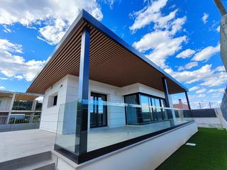 Casa  Albelda de iregua - n-111, 2b carretera de soria, chimenea de vi. Unifamiliar recién terminada la construcción en vista alegre, la
