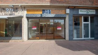 Local Comercial en Avenida Solidaridad