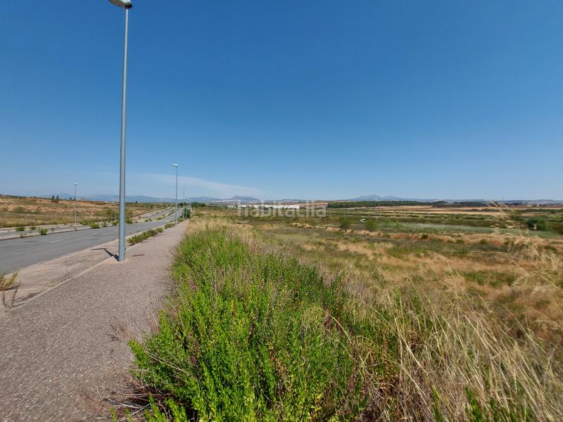 Foto 2f8b86ec-c0bc-4ba3-8a84-df4555adc584. Terrain résidentiel dans Polígono Cantabria Logroño