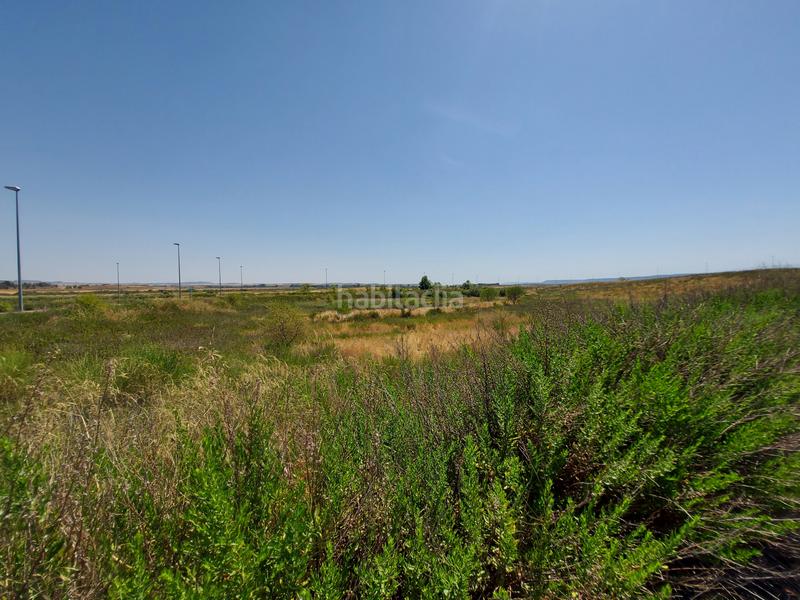 Foto 8974251f-eedb-4c28-a108-d88ad1d8712e. Terrain résidentiel dans Polígono Cantabria Logroño