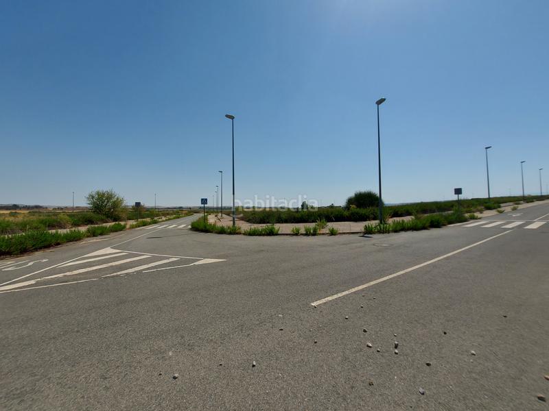 Foto b502c86d-278a-45ef-a10c-a5d3958f26d4. Terrain résidentiel dans Polígono Cantabria Logroño