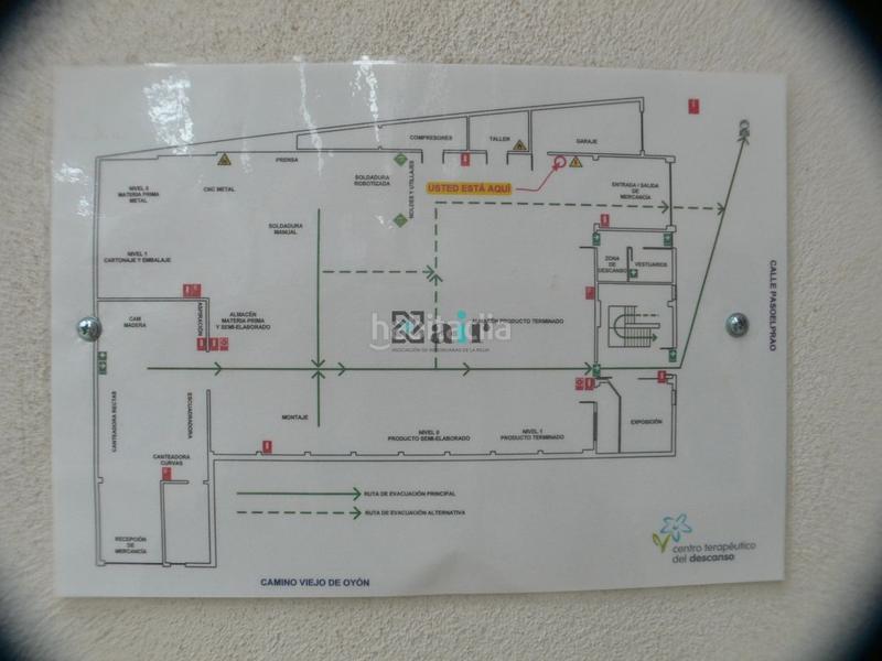 Foto 098cc79f-048f-4abd-b76b-e1bf1cf5259b. Miete fabrikhalle in Oyón / Oion