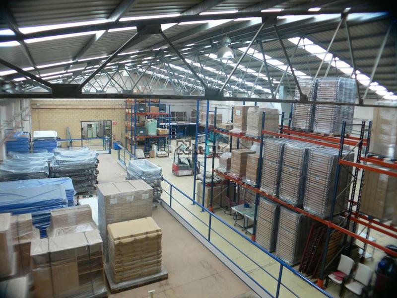 Foto 36ee7558-f7aa-4301-b700-bceb02c971b8. Miete fabrikhalle in Oyón / Oion