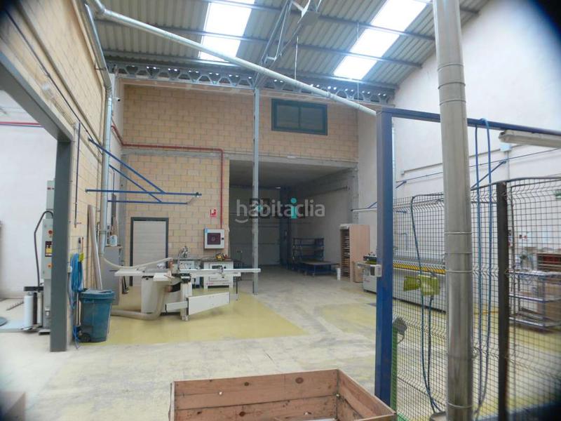 Foto 481804a6-a318-4cd8-82d3-111a53ce1170. Miete fabrikhalle in Oyón / Oion