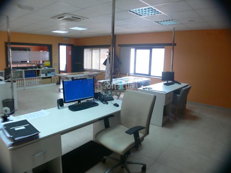 Foto 4de960d9-7f3f-4e63-b2c2-99be017083f2. Miete fabrikhalle in Oyón / Oion