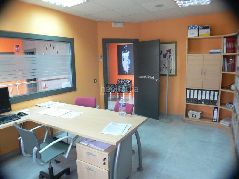 Foto 5c75c34c-1cd0-4676-9963-119e3020d009. Miete fabrikhalle in Oyón / Oion