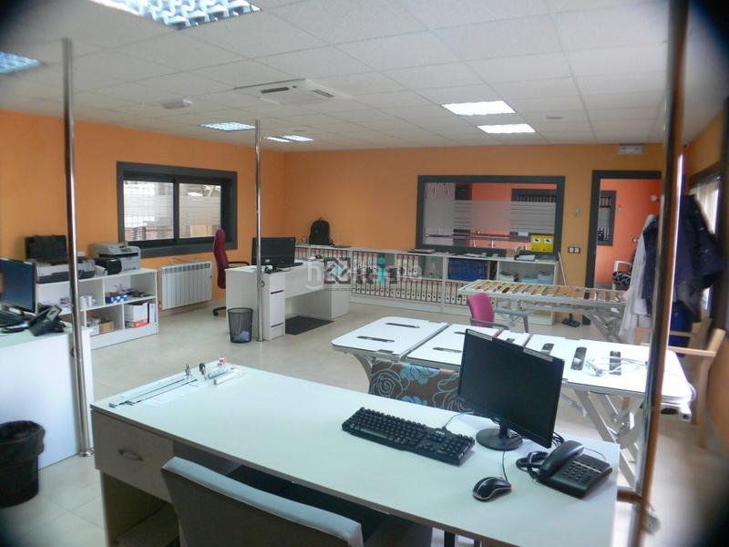 Foto 97d646f8-7312-490a-a835-f8aa261c94b5. Miete fabrikhalle in Oyón / Oion