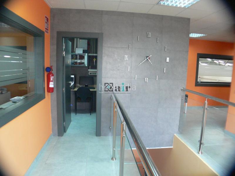 Foto c4598dcc-d584-4eac-a59d-dff44e4667d5. Miete fabrikhalle in Oyón / Oion