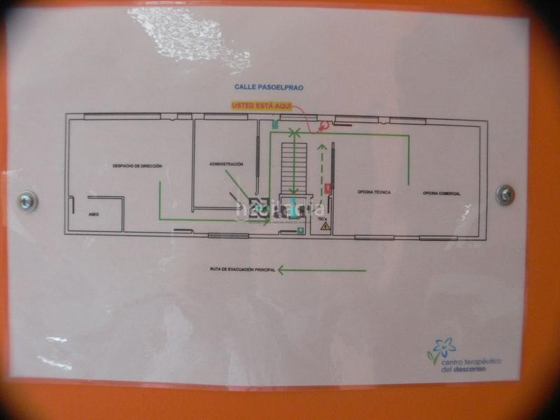 Foto c89d8d8e-d4a2-45e1-953e-85d5f05d24ab. Miete fabrikhalle in Oyón / Oion