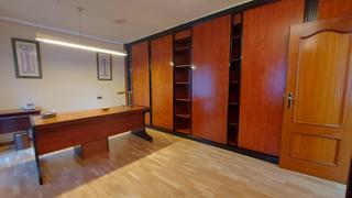 Location Bureau  Logroño - calle muro de francisco de la mata. En pleno espolón de logroño. semiamueblado. oficina con recepció