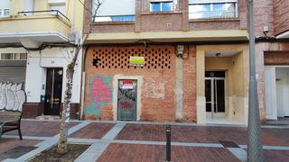 Location Local commercial  Logroño - maría teresa gil de gárate. Local en calle peatonal con salida de humos. ideal hostelería.