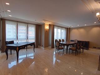 Piso  Logroño - gran vía juan carlos i. Piso de lujo reconvertido en gran apartamento con garaje en sóta