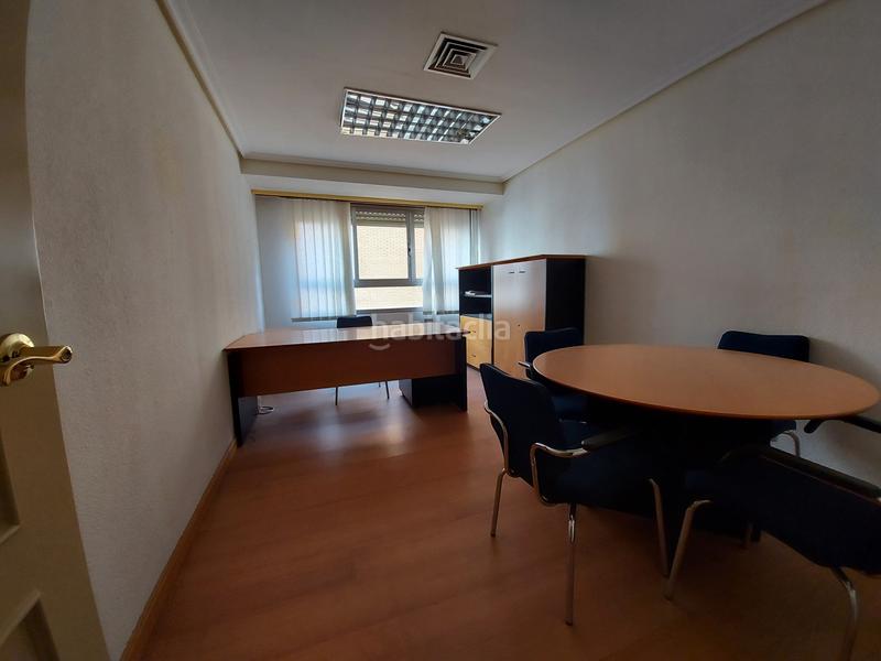 Foto 120030de-70d6-4b68-b11b-e23afb0a148d. Bureau avec chauffage dans Gran Via Logroño