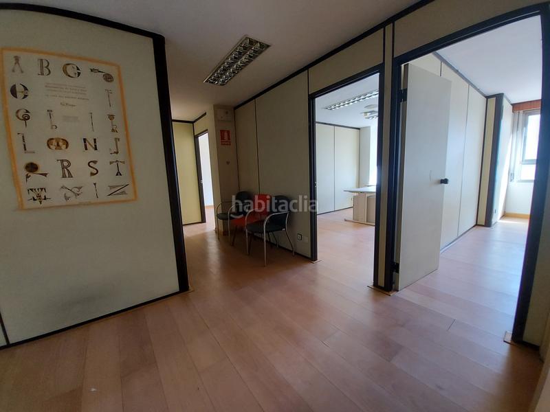 Foto 321d76fa-1fc2-4719-8404-129bafc94666. Bureau avec chauffage dans Gran Via Logroño