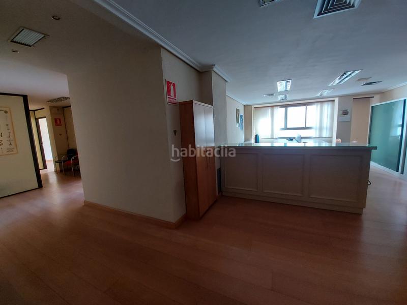 Foto 56d9e683-ff22-48c5-99d8-dcc47f5a0496. Bureau avec chauffage dans Gran Via Logroño