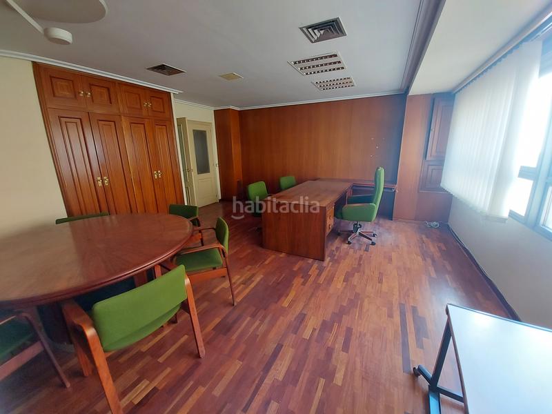 Foto de20ea0b-2e9f-40a9-8755-ad53e05da5e8. Bureau avec chauffage dans Gran Via Logroño