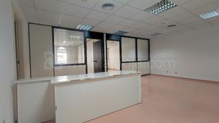 Lloguer Oficina  Logroño - avenida de portugal. Oficina acondicionada en el centro de logroño con plaza de garaj