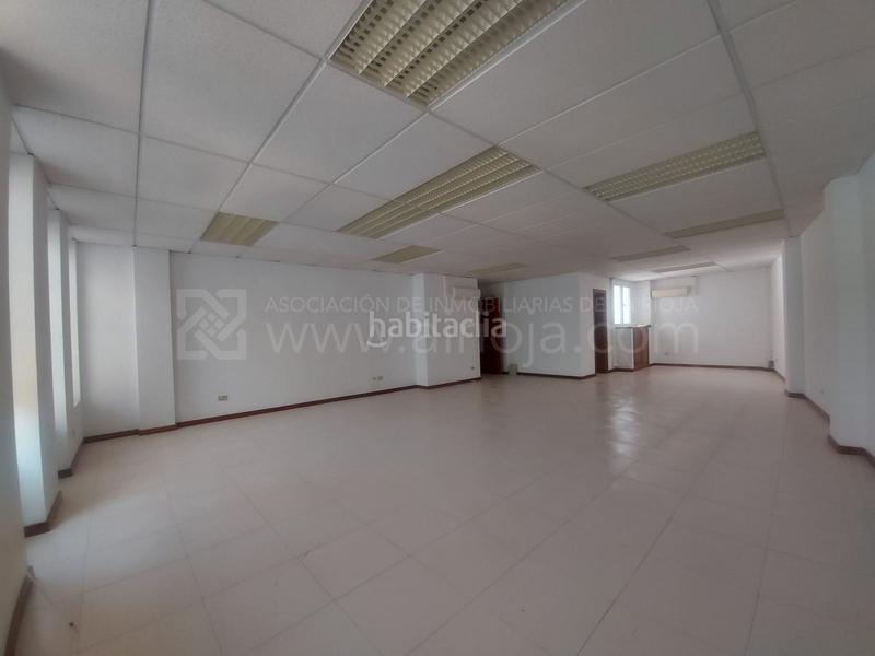 Foto 57741cc5-8fec-41a8-9d61-262bb715e0f1. Rent office space in Casco Antiguo Logroño