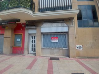 Lloguer Local Comercial  Logroño - general vara de rey. Local comercial con una superficie de 100 m  en alquiler , en lo