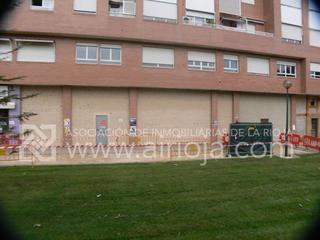 Lloguer Local Comercial  Logroño - calle oeste. Local de obra en parque el cubo en logroño con fachada a dos cal