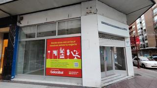 Local commercial  Logroño - calle general vara de rey ingeniero pino y amorena. Magnífica esquina comercial en vara de rey con gran fachada.