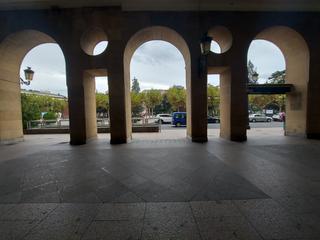 Locale commerciale in Logroño - Muro de Francisco de la Mata