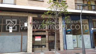 Local commercial  Logroño - calle maría teresa gil de gárate. Local comercial acondicionado a escasos metros de gran vía.