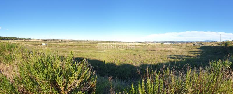 Foto 50f9b944-ef63-4f45-8eac-ffa7a4abccee. Terrain résidentiel dans Polígono Cantabria Logroño