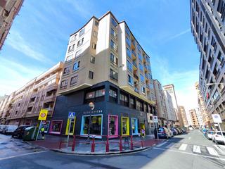 Oficina  Logroño - calle vitoria. Oficina exterior próxima a gran vía de logroño en esquina con mu